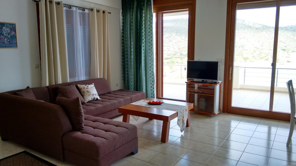Tholos Bay Suites Kavousi  Bilik gambar
