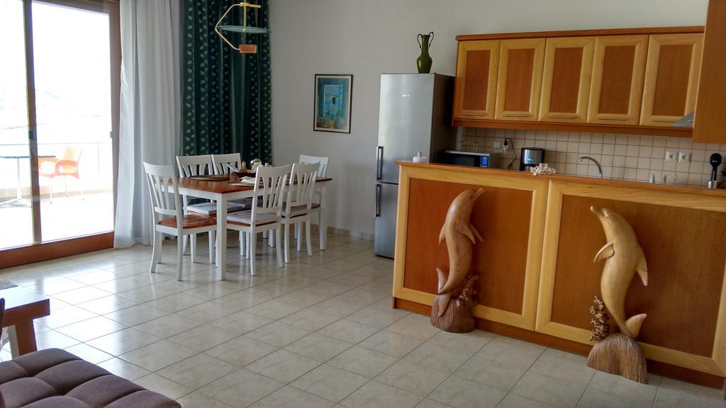 Tholos Bay Suites Kavousi  Bilik gambar