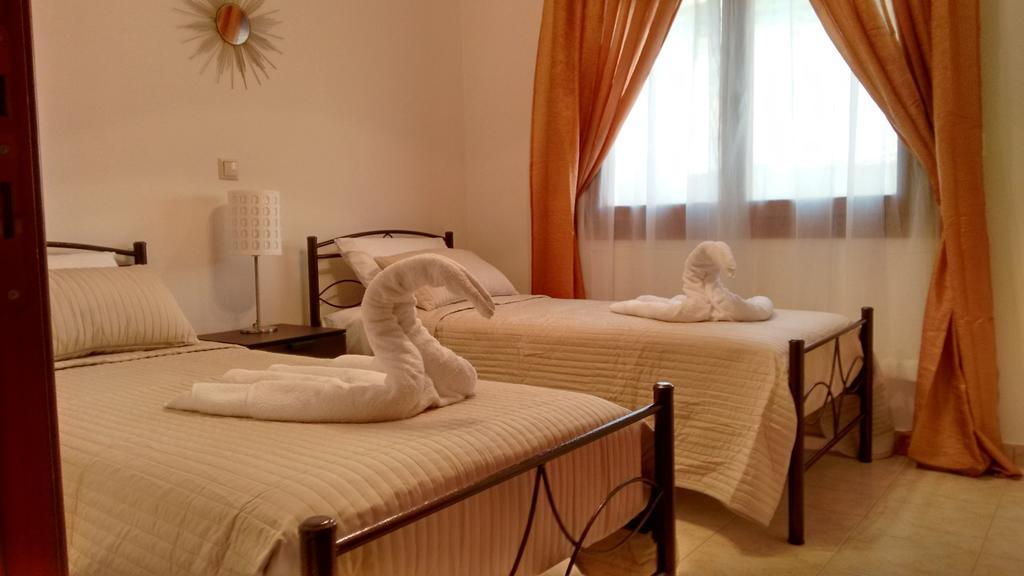 Tholos Bay Suites Kavousi  Bilik gambar